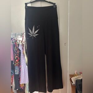 Purusha people sacred leaf cropped pants